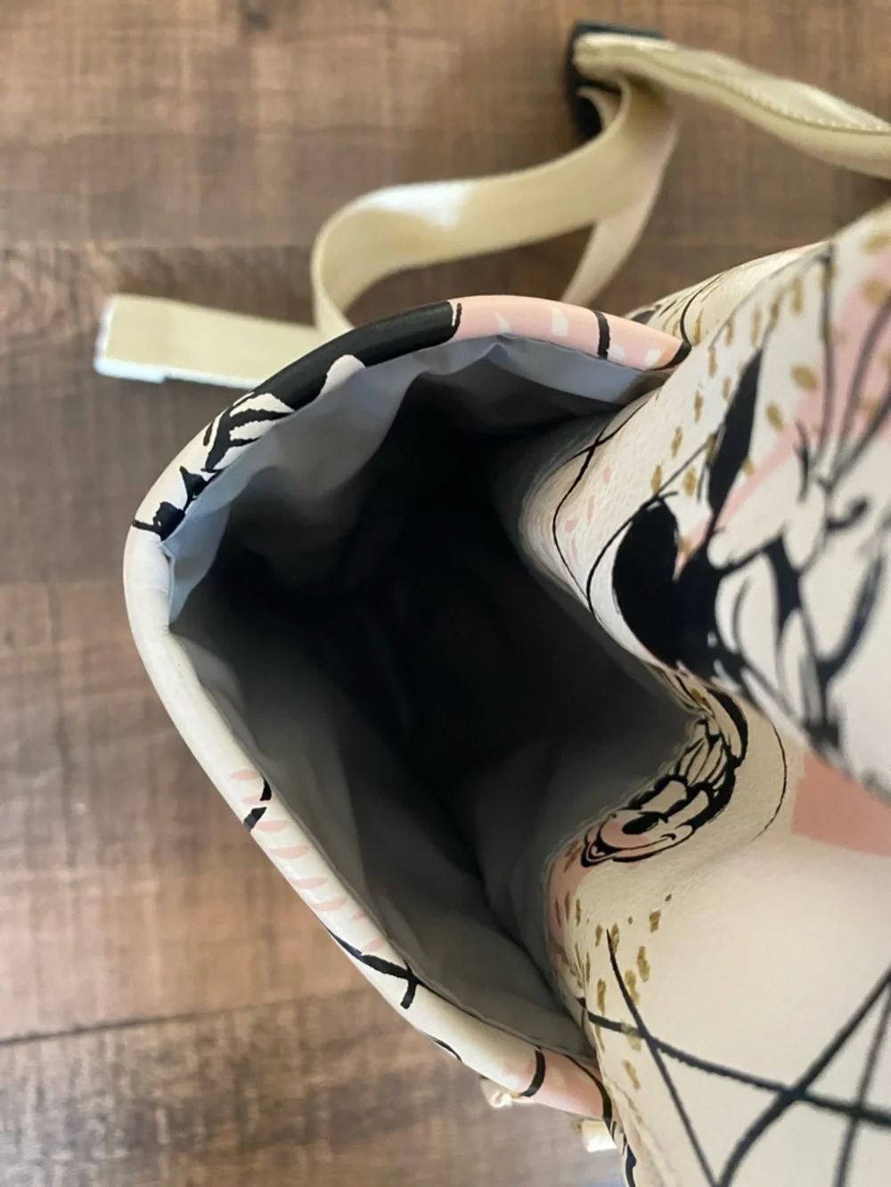 Petunia Pickle Bottom Cream and Pink Minnie Mouse Diaper Backpack